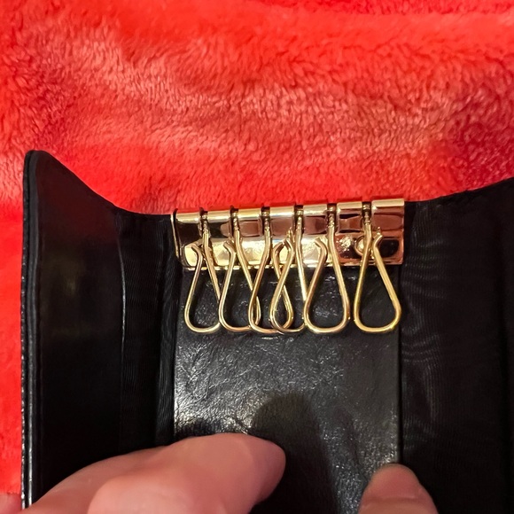 CHANEL 6 key holder - Picture 6 of 14